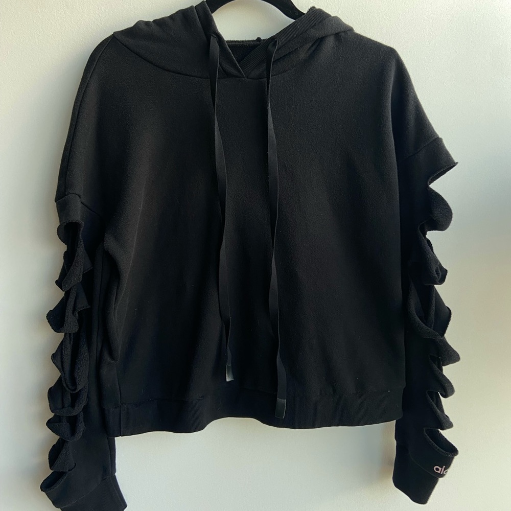 Alo black hoodie w/ slotted sleeves